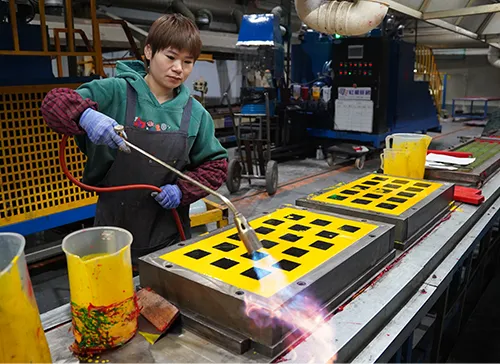 Vacuum Casting Degassing